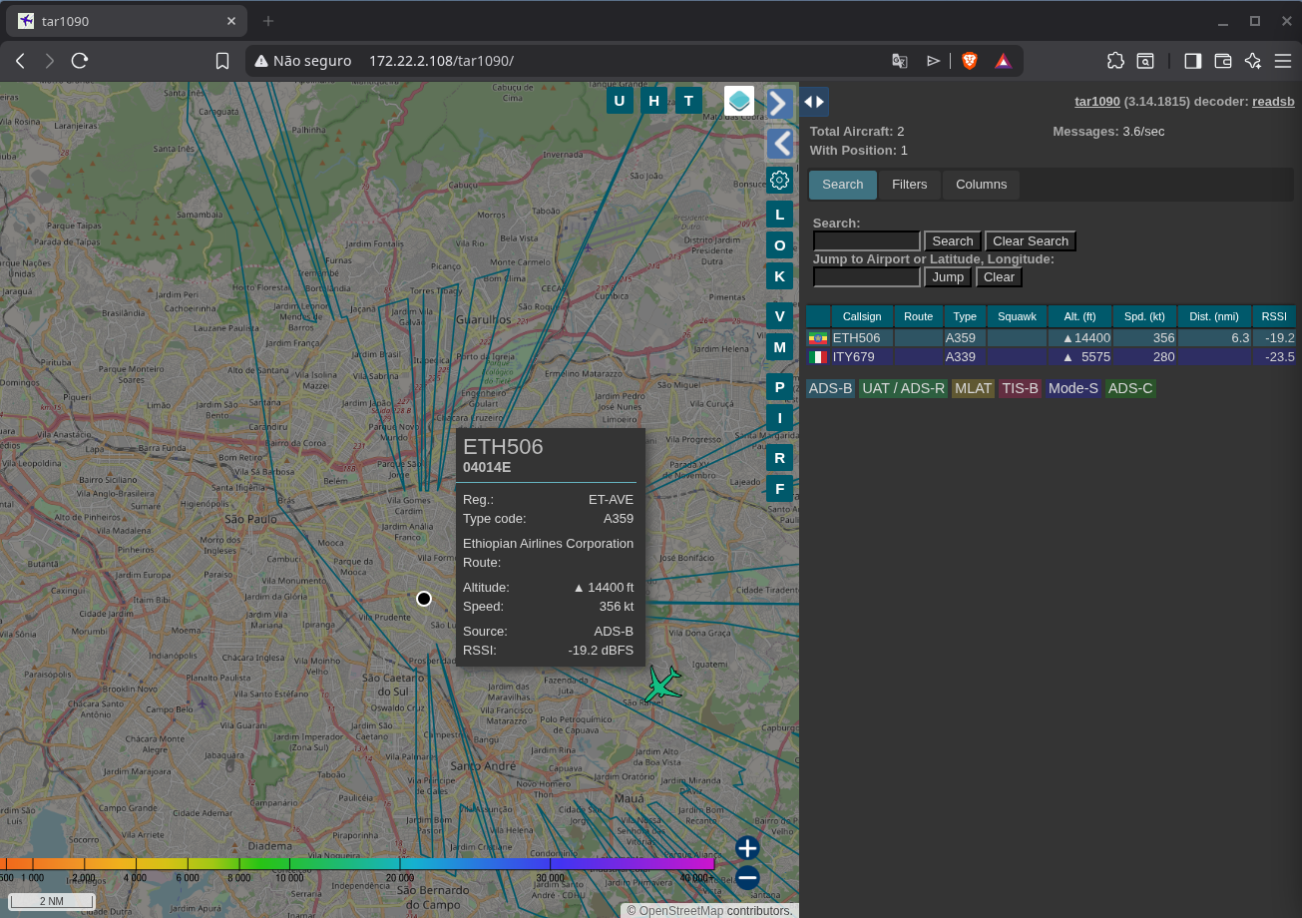 Mapa do tar1090 com tooltip aberto pro voo ETH506, Airbus A350 da Ethiopian Airlines, mostrando matrícula ET-AVE, altitude de 14.400 pés e velocidade de 356 nós